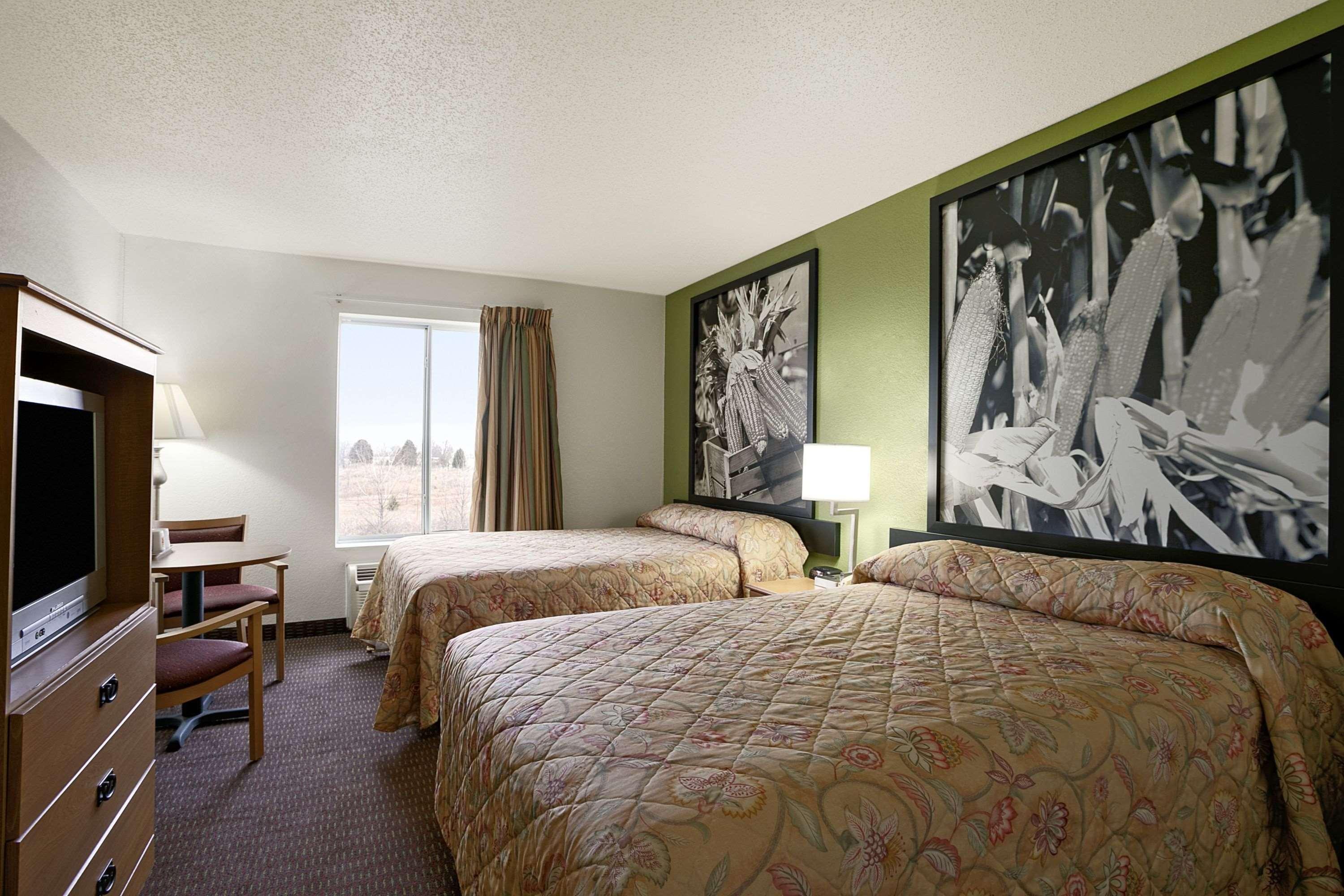 Hotel Super 8 By Wyndham Corydon Extérieur photo