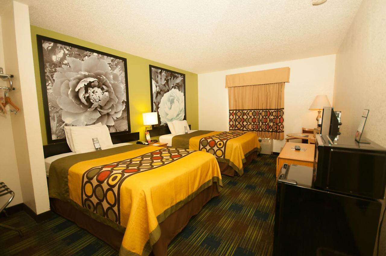 Hotel Super 8 By Wyndham Corydon Extérieur photo